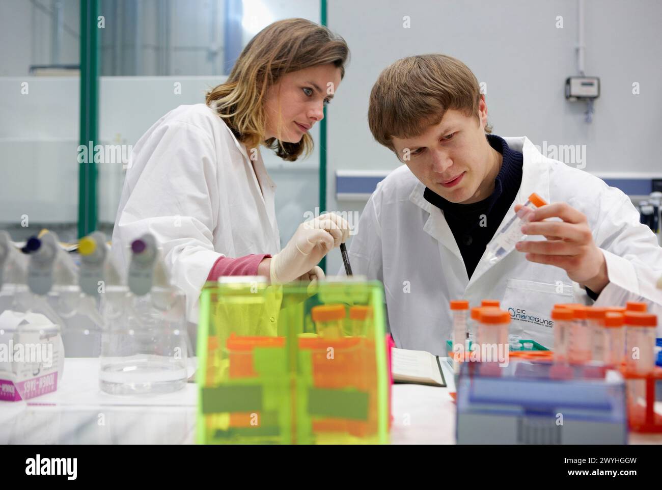 Female researchers working samples hi-res stock photography and images ...