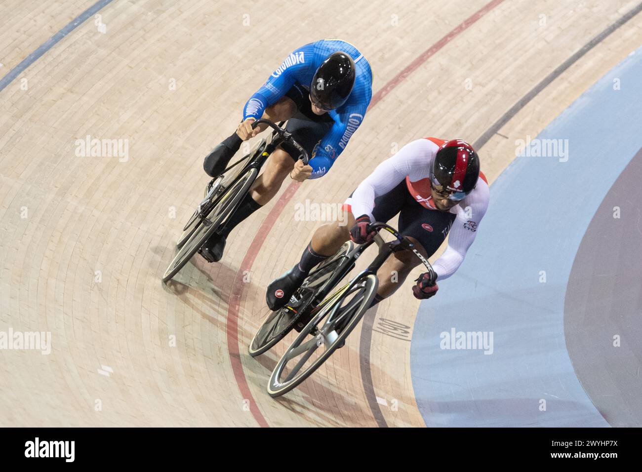Los Angeles, California, USA. 6th Apr, 2024. Nicholas Paul of Trinidad and Tobago (R) defeats Santiago Ramirez of Colombia(L) in the semifinals of the men's sprint. Credit: Casey B. Gibson/Alamy Live News Stock Photo