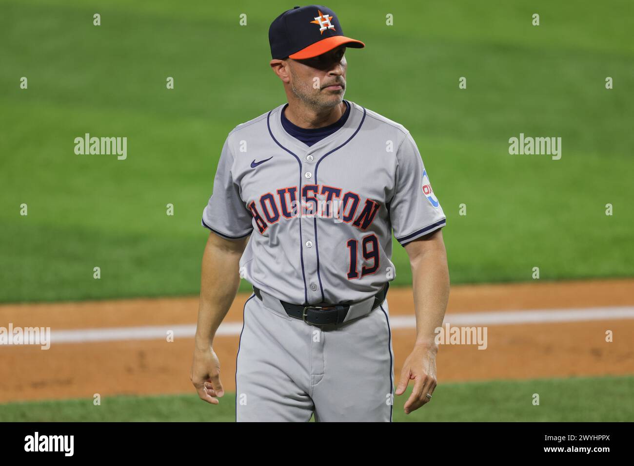 Arlington, Texas, USA. 6th Apr, 2024. Houston Astros manager Joe Espada