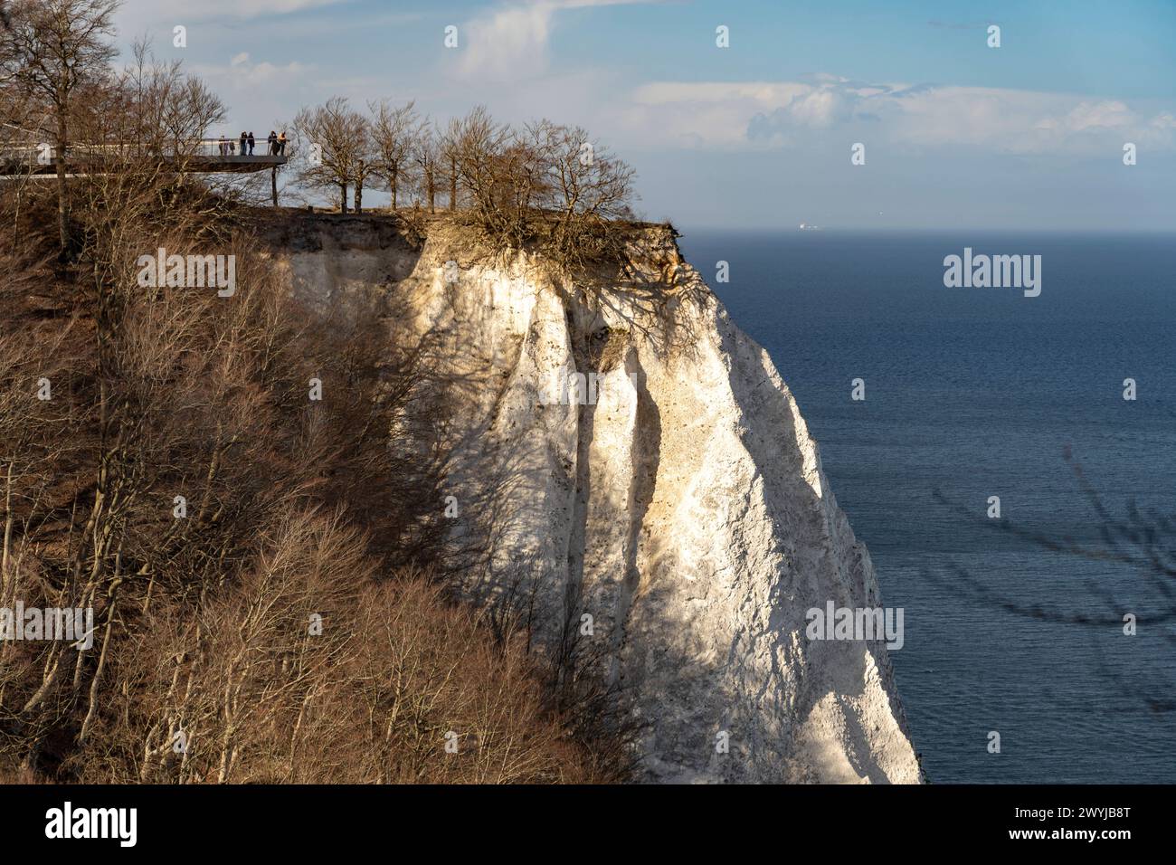 Königsstuhl Rügen Der Kreidefelsen Königsstuhl mit Aussichtsplattform ...
