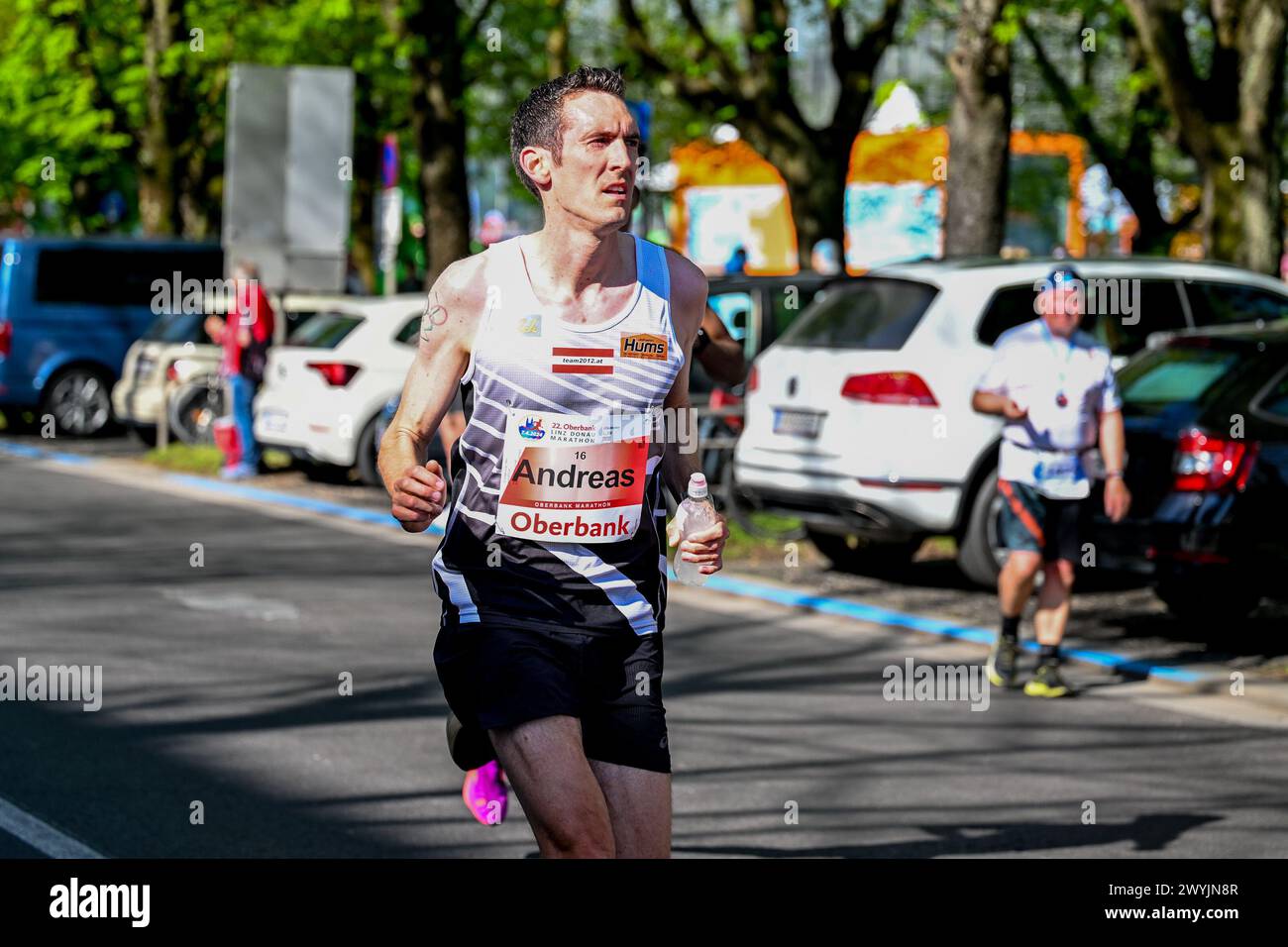  07.04.2024, Linz , AUT, Leichtathletik, Oberbank Linz Donau Marathon Motiv 