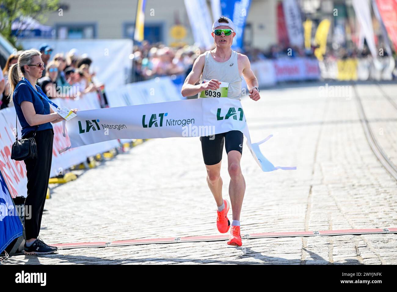 07.04.2024, Linz , AUT, Leichtathletik, Oberbank Linz Donau Marathon