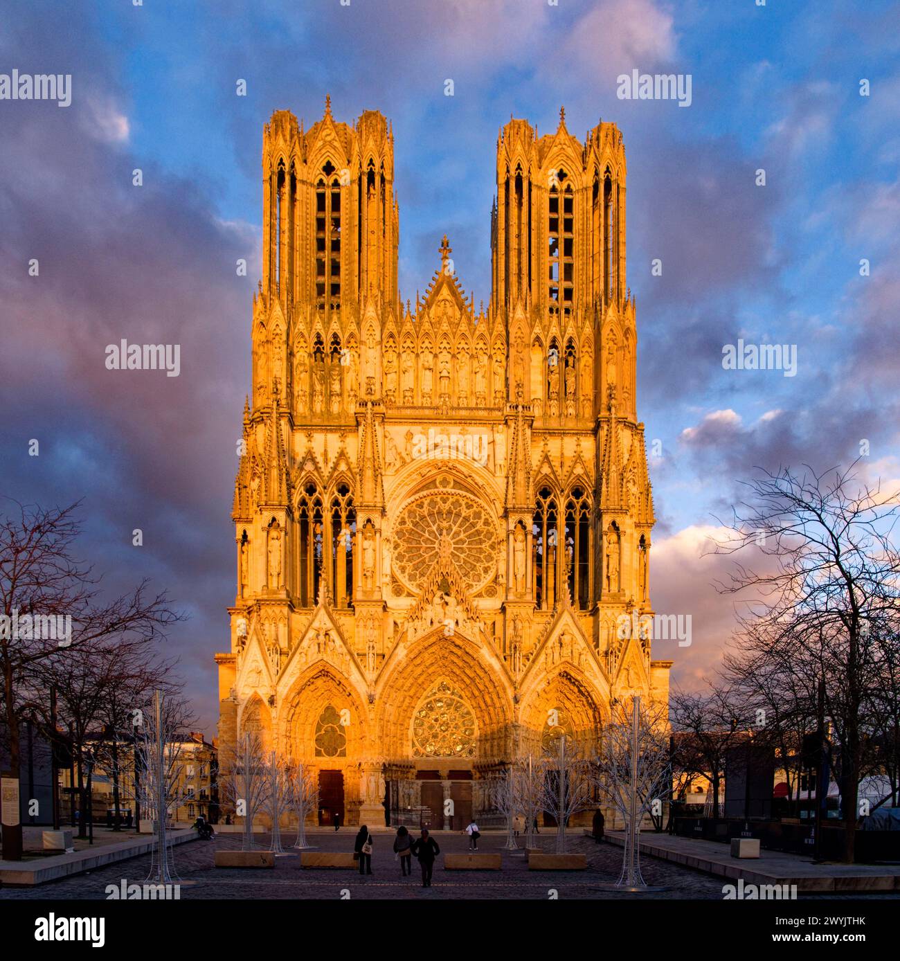 France, Marne, Reims, Notre Dame cathedral, listed as World Heritage by UNESCO, the western frontage Stock Photo
