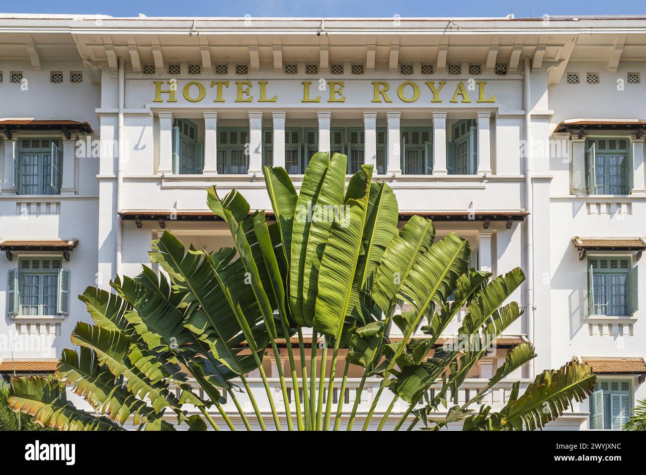 Cambodia, Phnom Penh, Wat Phnom area, the luxury hotel Raffles Hotel Le Royal opened since 1929 Stock Photo