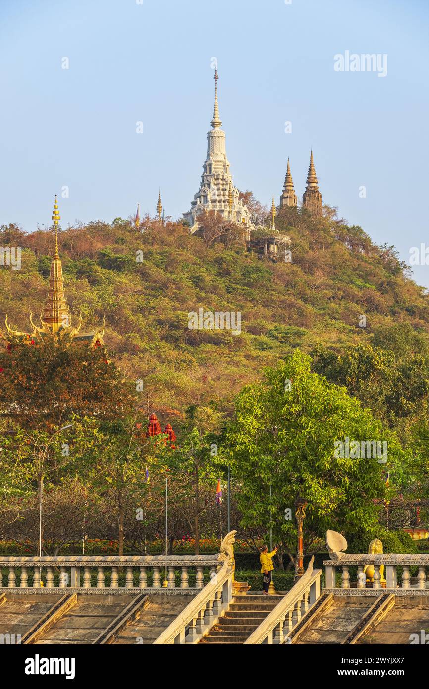 Cambodia, Kandal province, Oudong, former capital of Cambodia for almost 250 years until 1866 and monumental royal necropolis scattered on a hilltop Stock Photo