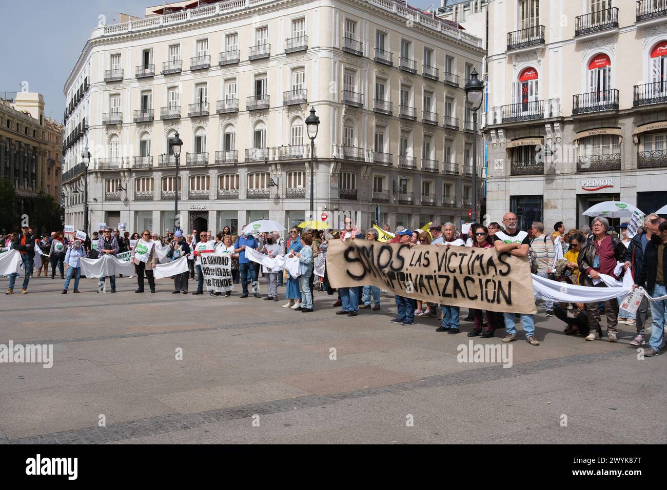 Madrid, Spain. 07th Apr, 2024. Several people during the rally demanding a 100% public and quality European healthcare system, at Puerta del Sol, on April 7, 2024, in Madrid, Spain. (Photo by Oscar Gonzalez/Sipa USA) Credit: Sipa USA/Alamy Live News Stock Photo