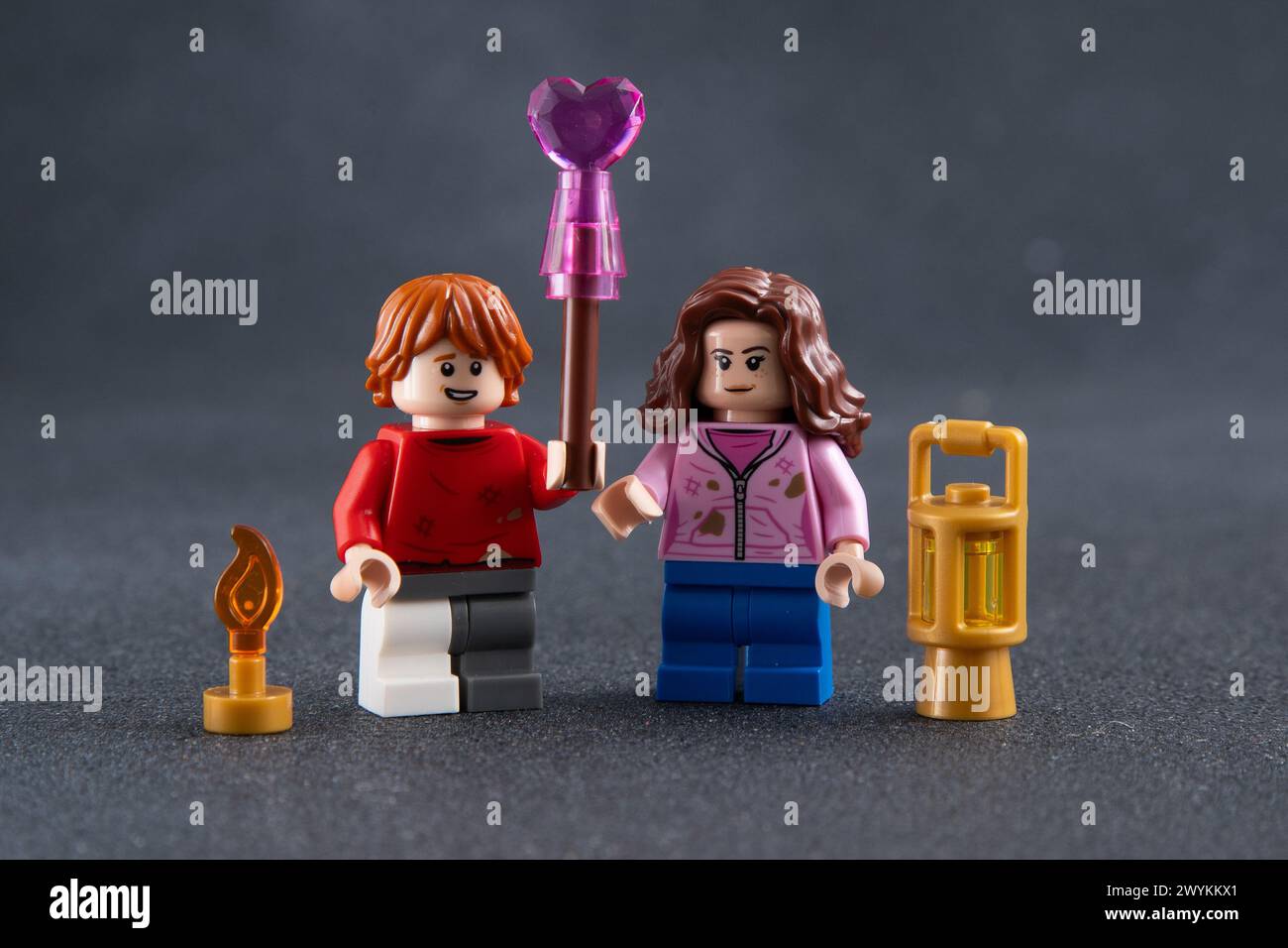 Harry potter ron and hermione hi res stock photography and images Page 2 Alamy