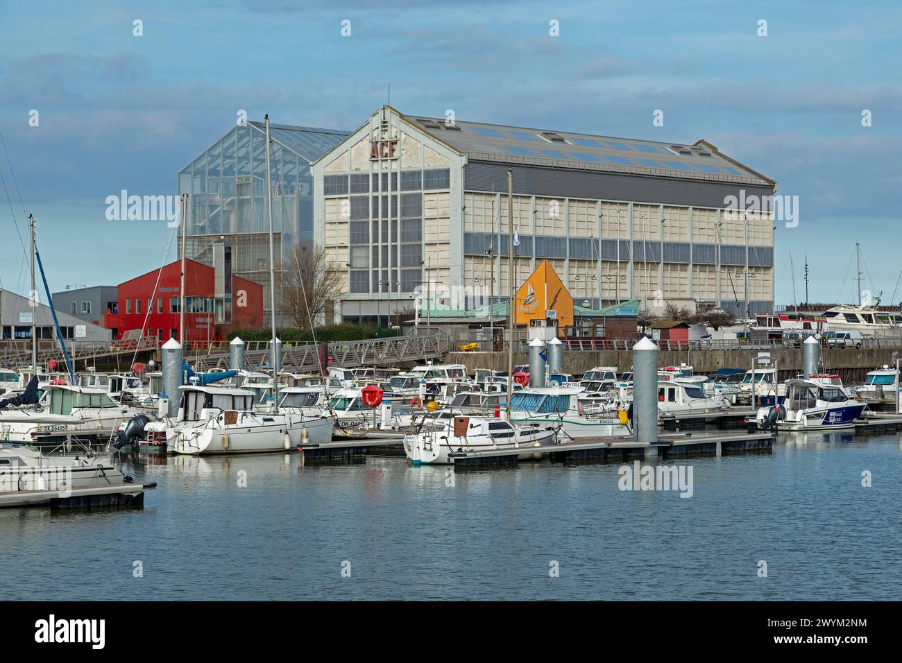 Boats, buildings, marina, Dunkerque, Département Nord, France Stock Photo