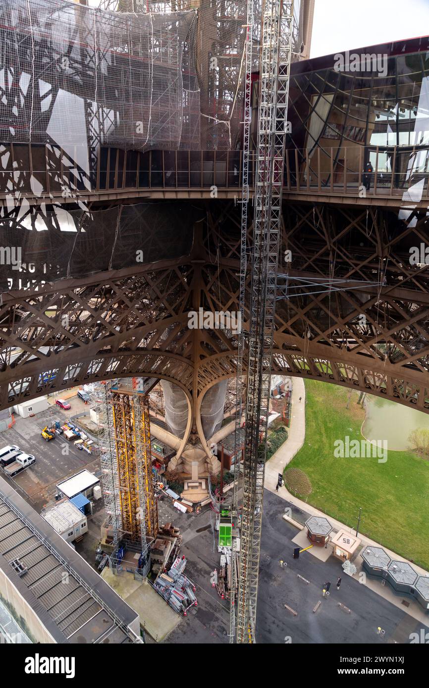 Paris, France - JAN 24, 2022: Detail from the iconic Eiffel Tower ...