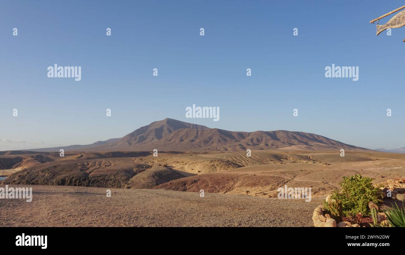 Elevated view arid landscape hi-res stock photography and images - Alamy