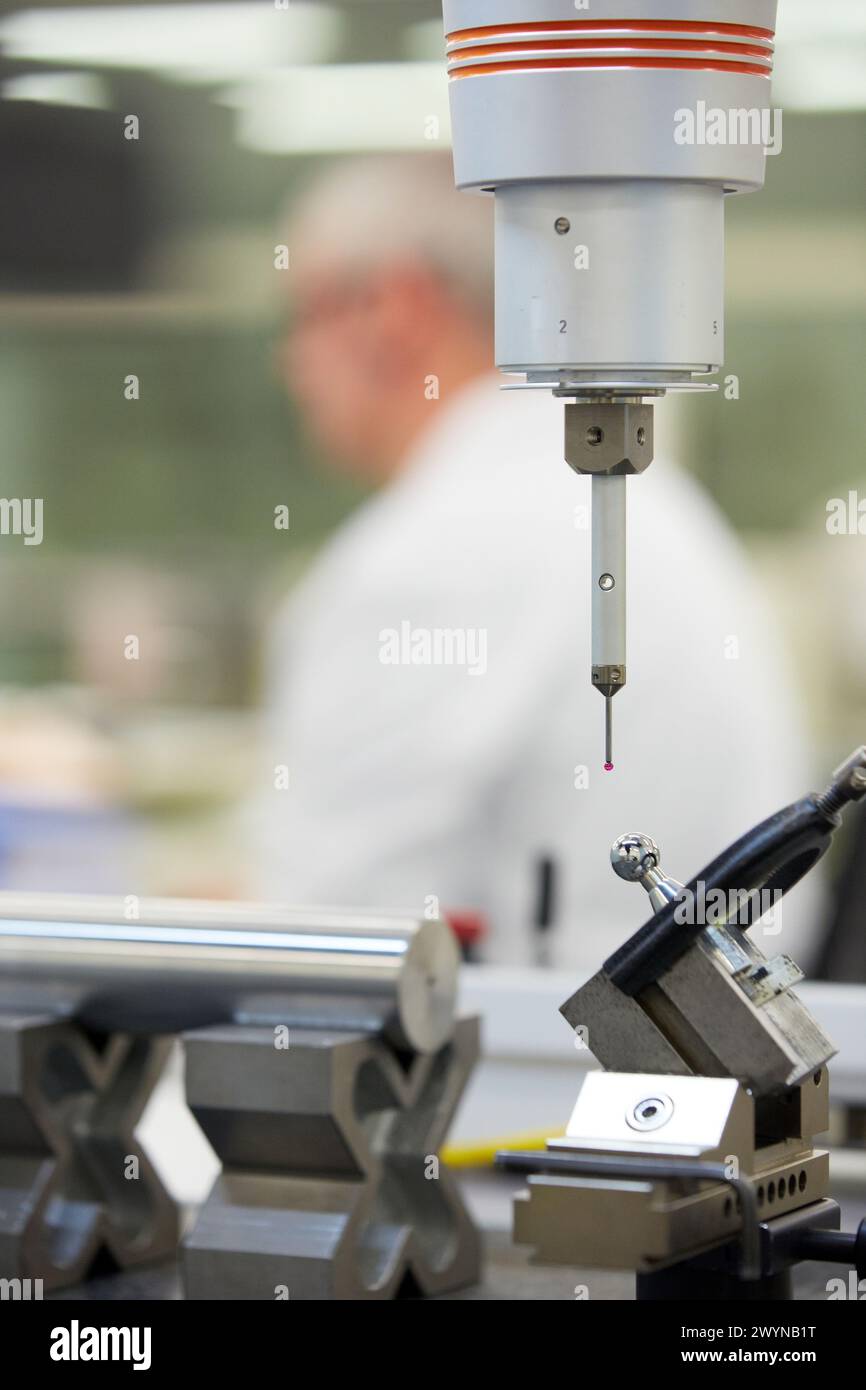 Coordinate Measuring Machine. Service dimensional measuring machine