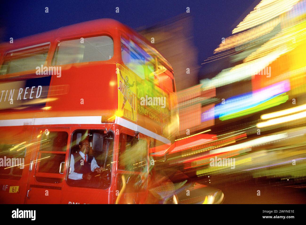 Bus. Piccadilly Circus. London. England Stock Photo - Alamy