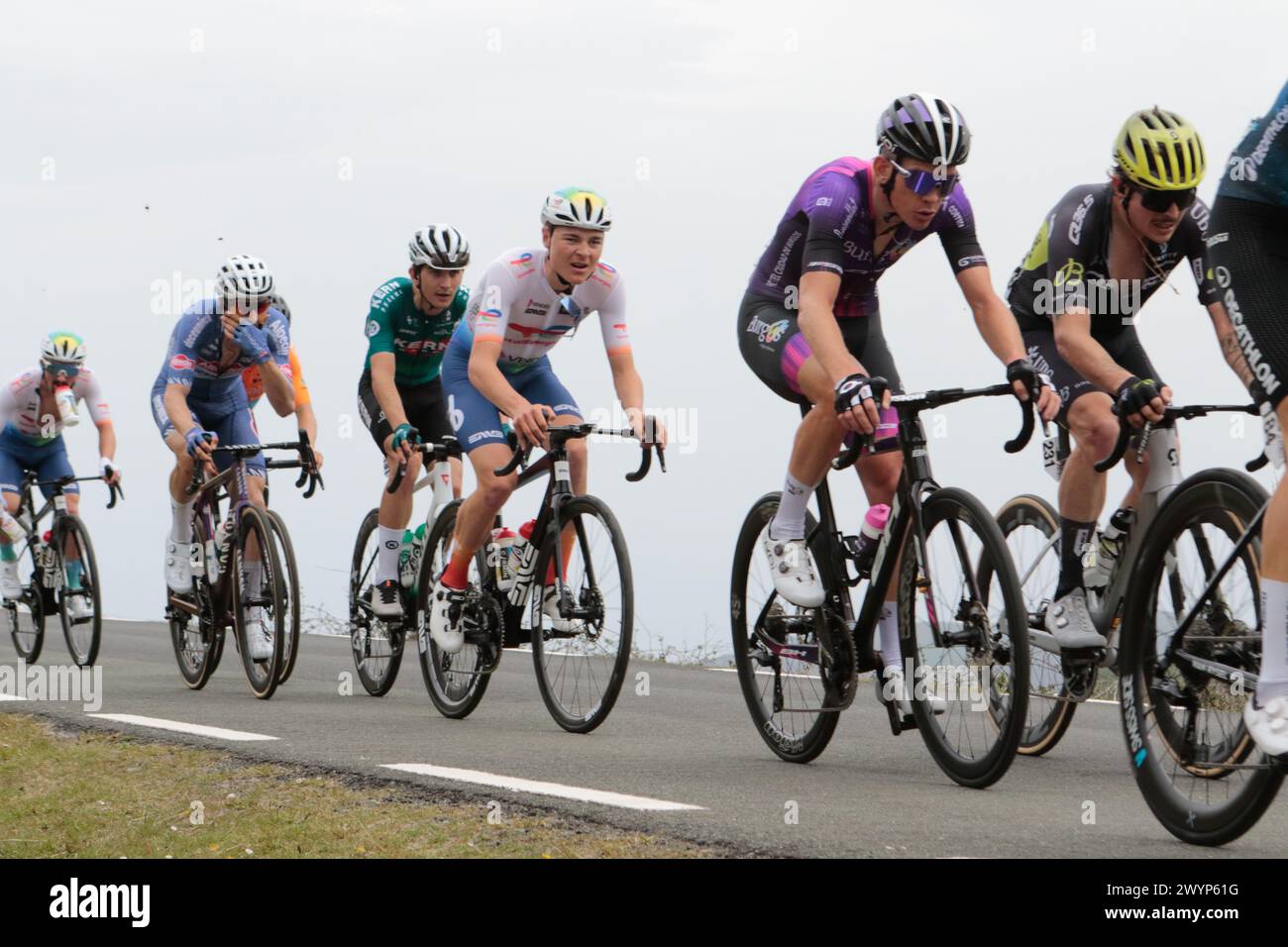 Peloton riding on Azurki climb in the clouds queen stage final day ...