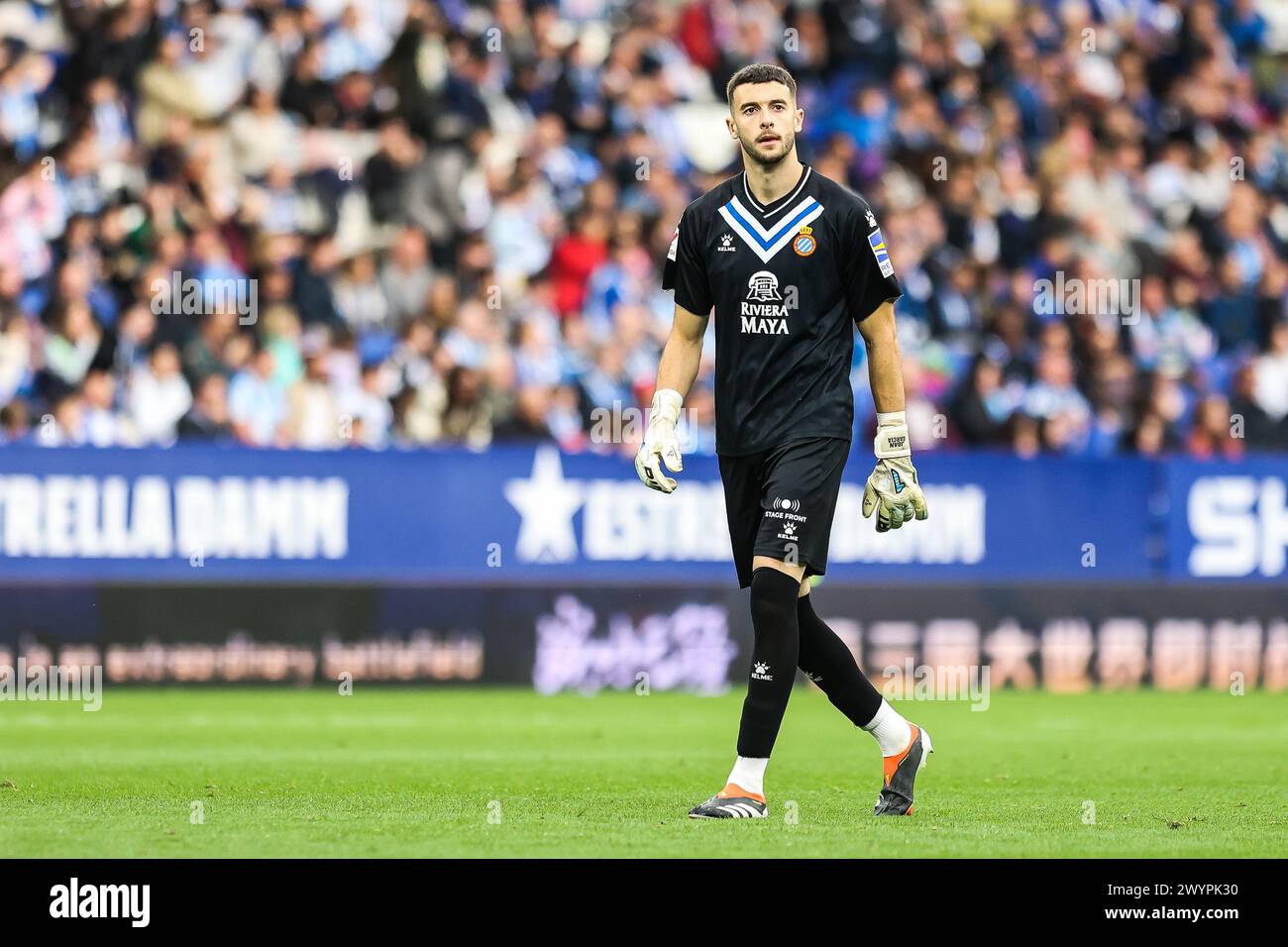 Barcelona, Spain. 07th Apr, 2024. Goalkeeper Joan Garcia (1) of Espanyol seen during the LaLiga 2 match between Espanyol and Albacete at the Stage Front Stadium in Barcelona. (Photo Credit: Gonzales Photo/Alamy Live News Stock Photo