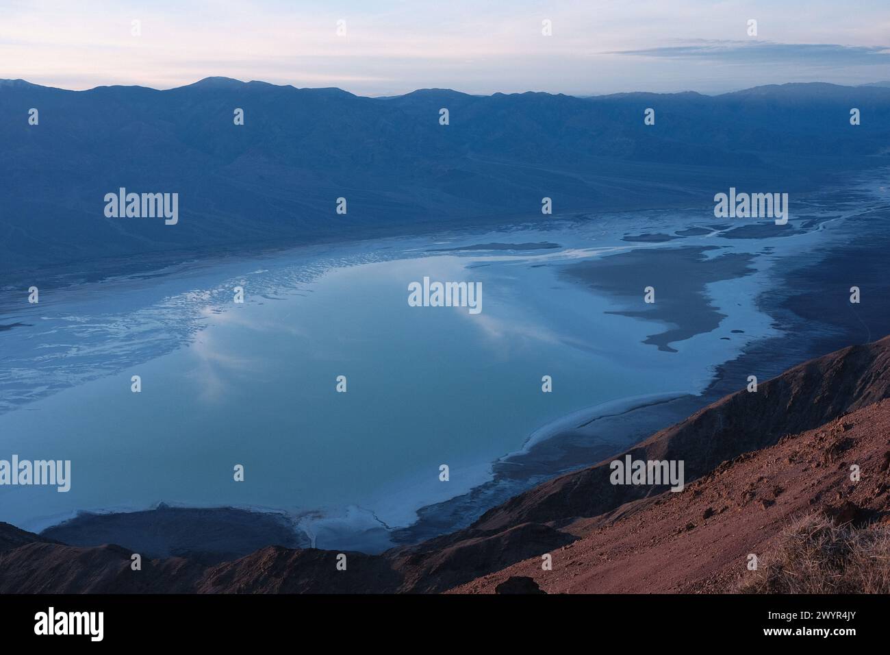 Watching the blue sunset at Dante's View in Death Valley Stock Photo