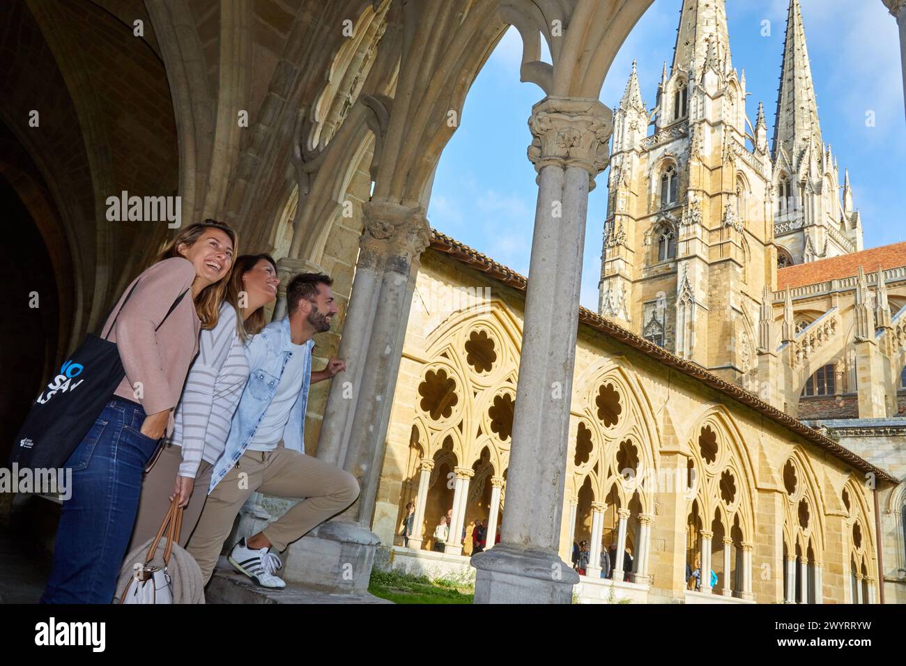 Guide with tourists, Tour, Saint Mary of Bayonne Cathedral, Bayonne, Aquitaine, Pyrenees Atlantiques, France, Europe. Stock Photo