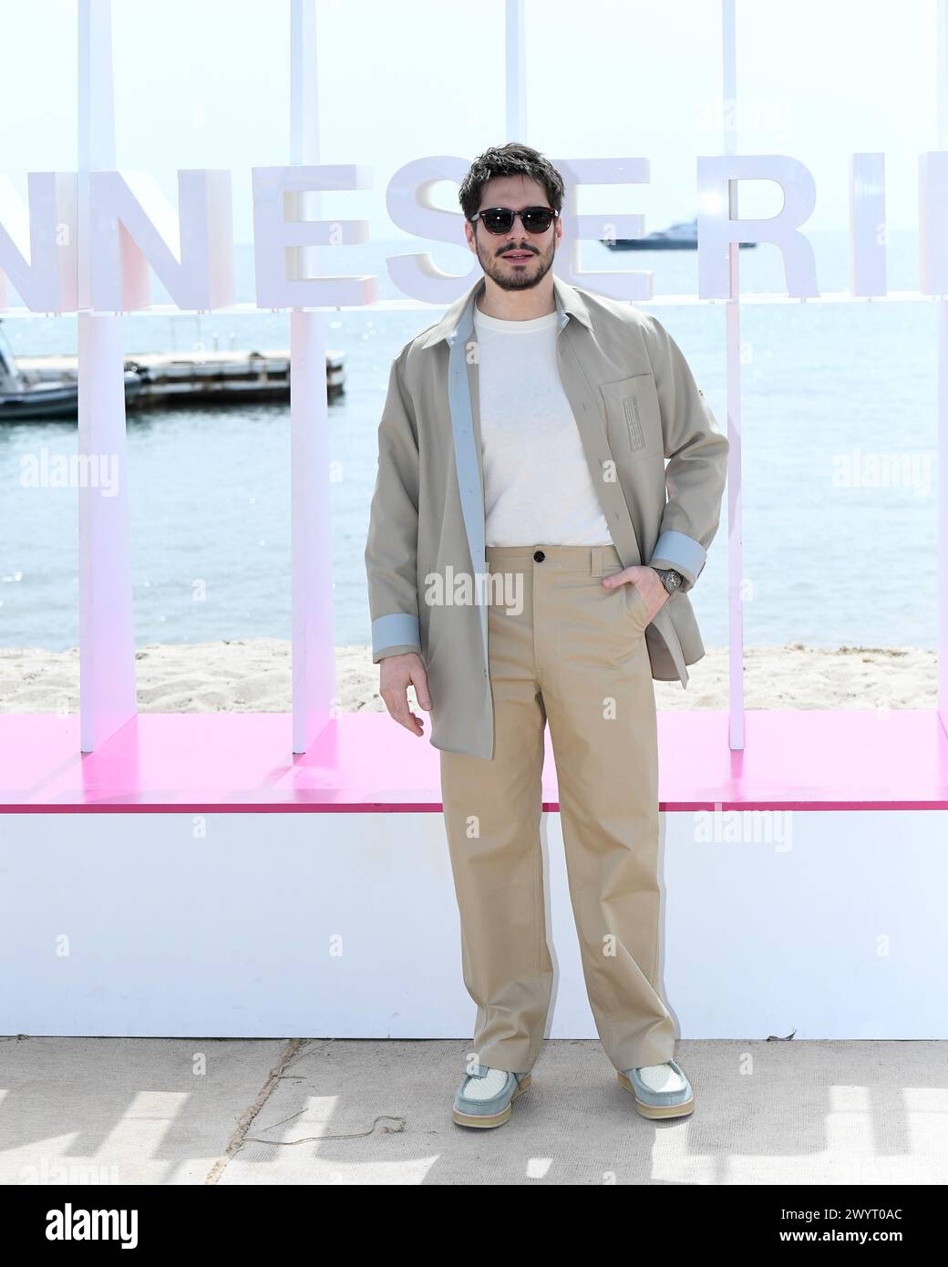 Cannes, France. 08th Apr, 2024. Cannes - 7th Canneseries International Festival - Photocall “Fiasco” - François Civil Credit: Independent Photo Agency/Alamy Live News Stock Photo