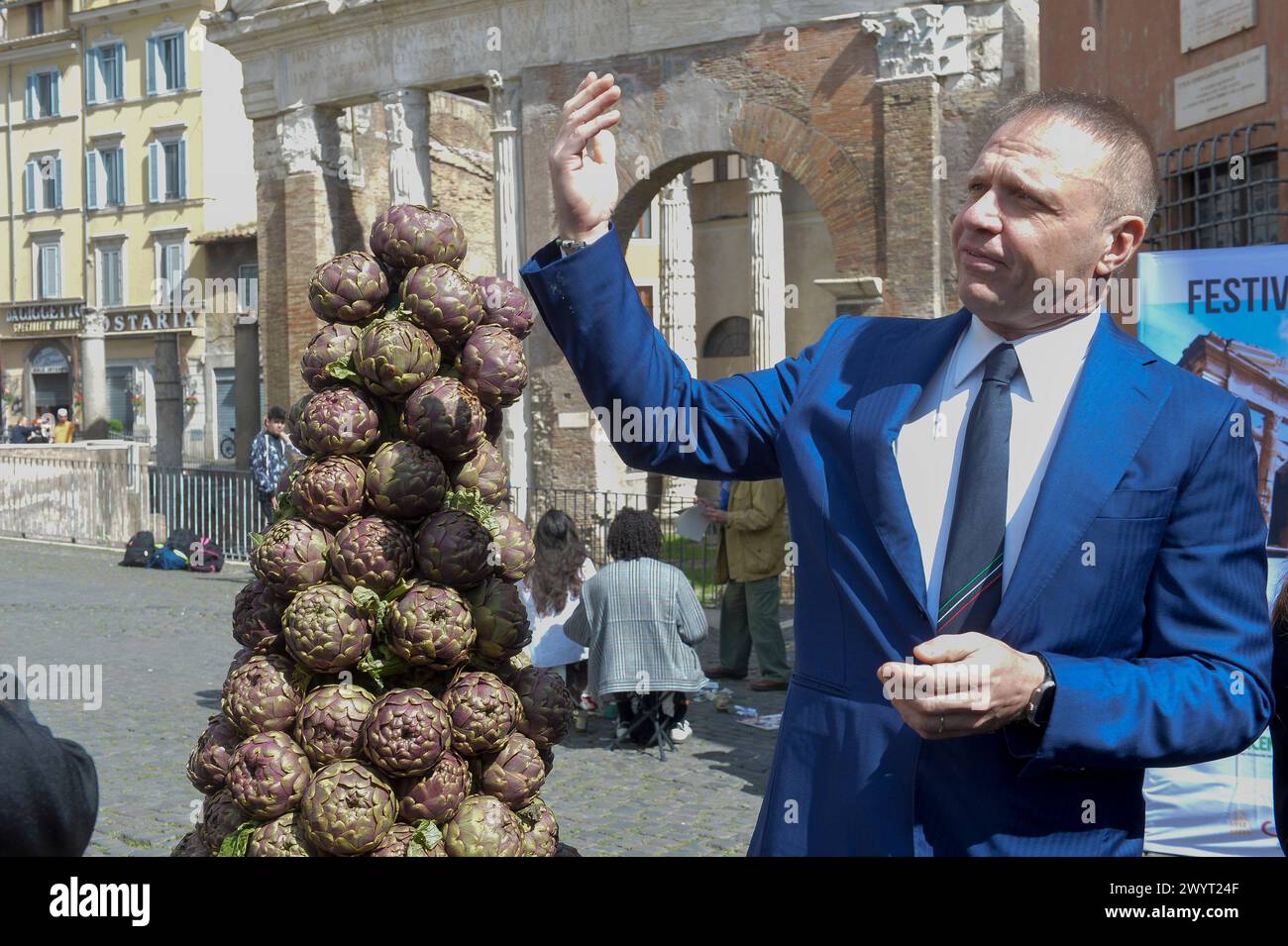 Roman artichoke festival hires stock photography and images Alamy