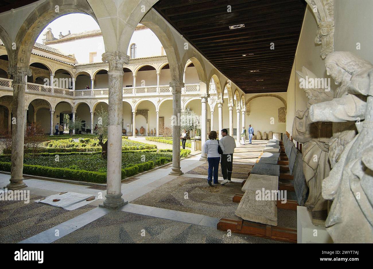 Plateresque courtyard at Museo de Santa Cruz founded by Cardinal Pedro González de Mendoza and built 16th century by Alonso de Covarrubias. Toledo. Castilla-La Mancha, Spain. Stock Photo