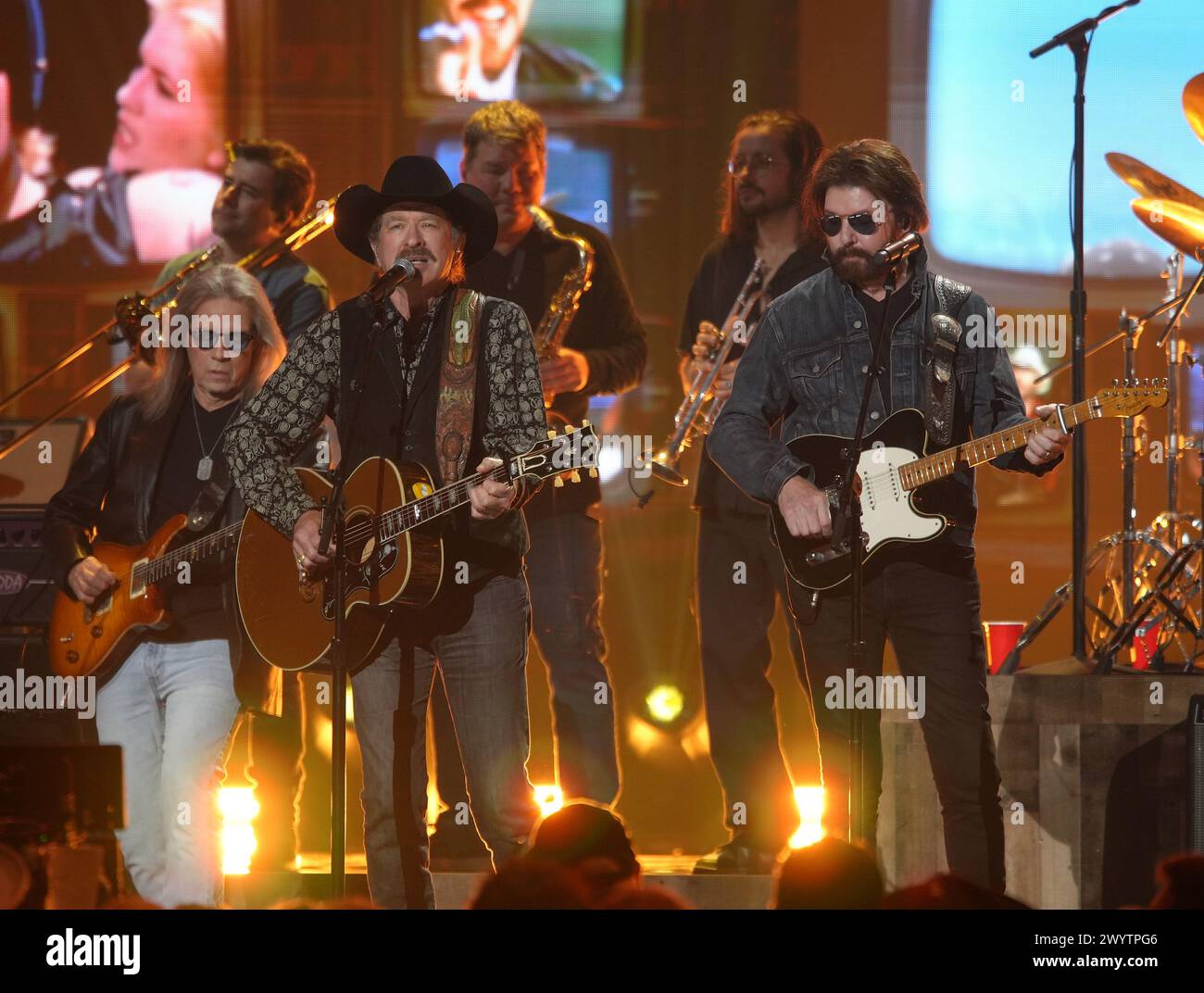 Austin, USA. 08th Apr, 2024. Kix Brooks and Ronnie Dunn of Brooks and Dunn perform onstage during the 2024 CMT Music Awards at Moody Center on April 07, 2024 in Austin, Texas. Photo: Amy E. Price/imageSPACE Credit: Imagespace/Alamy Live News Stock Photo