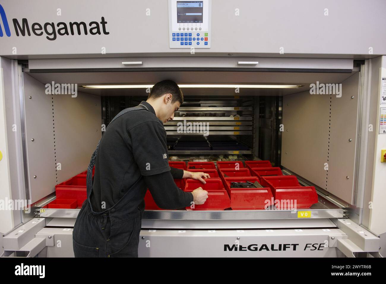 Machine Spindle Storage Male at automated storage system hi-res stock photography and images ...