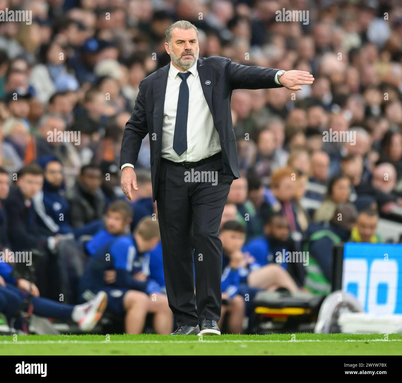 07 Apr 2024 - Tottenham Hotspur v Nottingham Forest - Premier League - Tottenham Hotspur Stadium. Tottenham Manager Ange Postecoglou on the touchline. Picture : Mark Pain / Alamy Live News Stock Photo