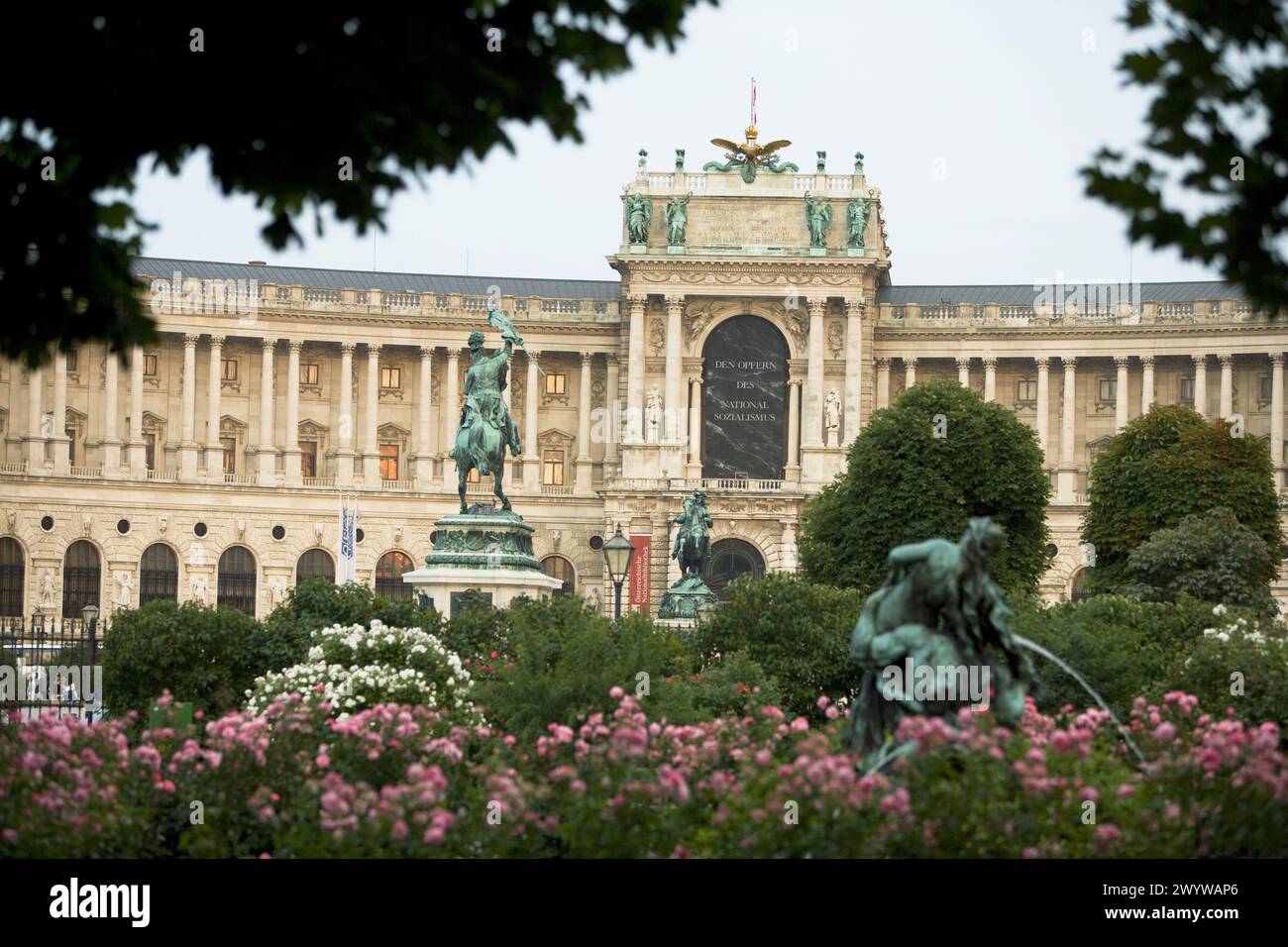 Hofburg Imperial Palace seen from Heldenplatz, Vienna. Austria. Stock Photo