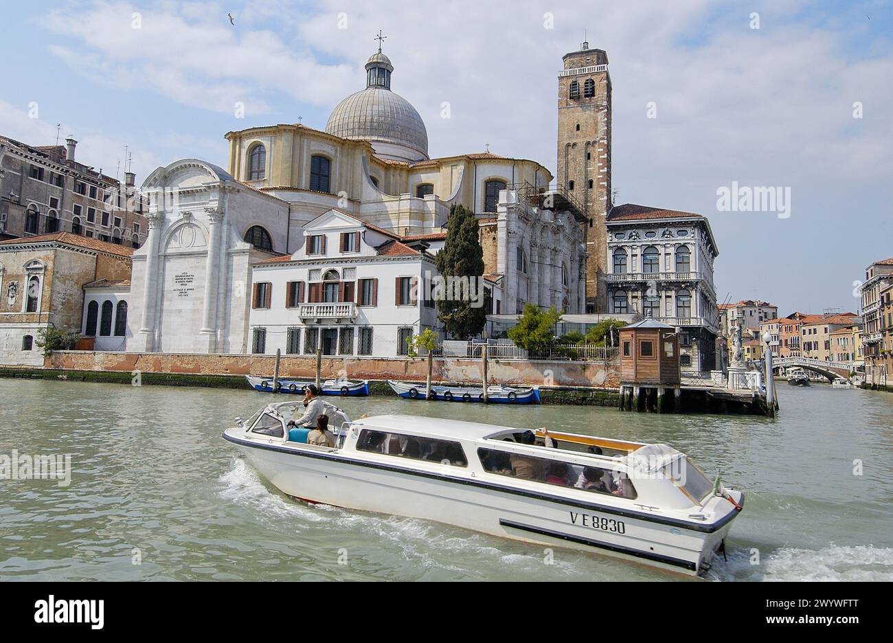 Venice cargo motorboat hi-res stock photography and images - Alamy