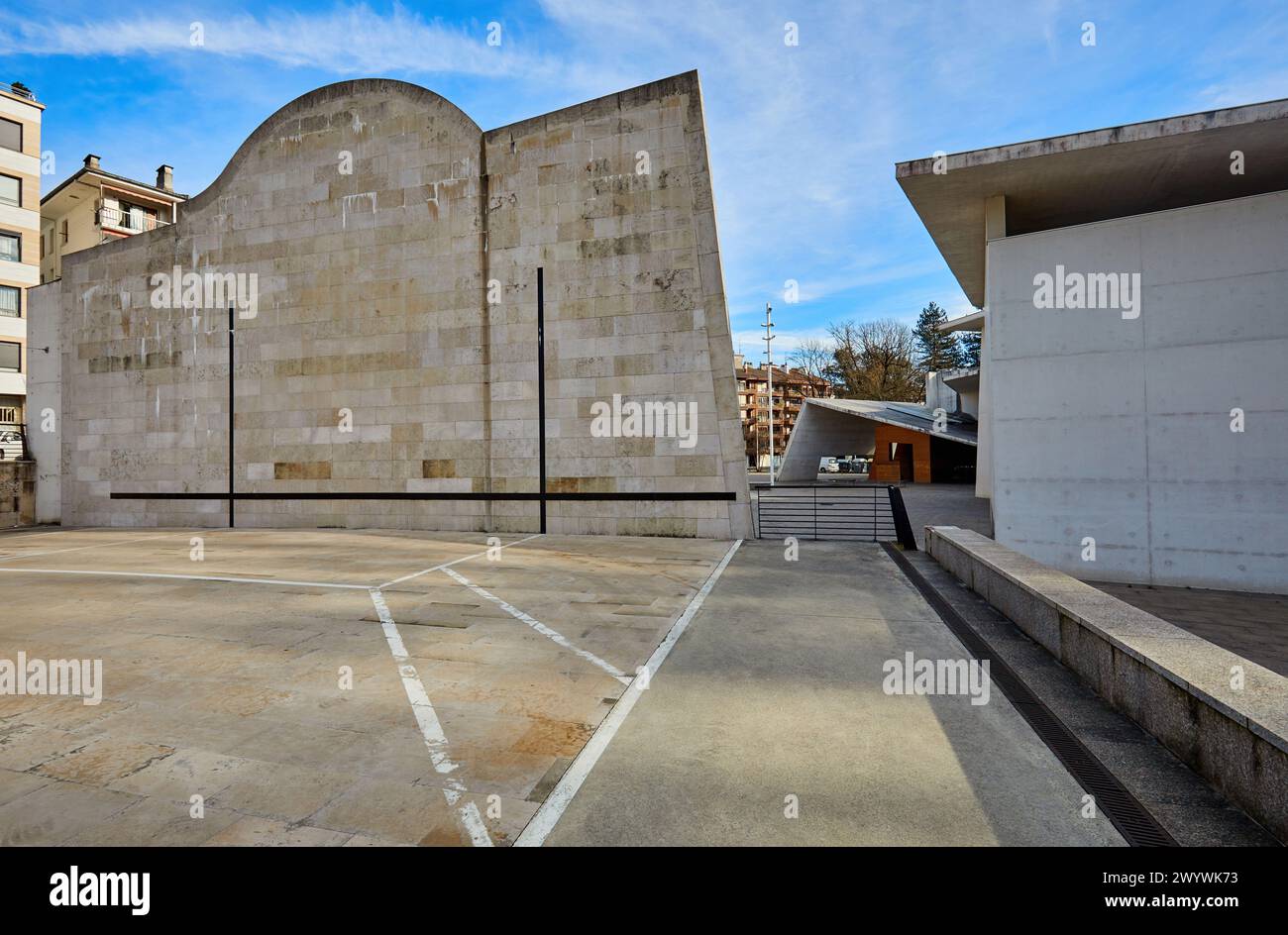 Frontones jorge oteiza hi-res stock photography and images - Alamy