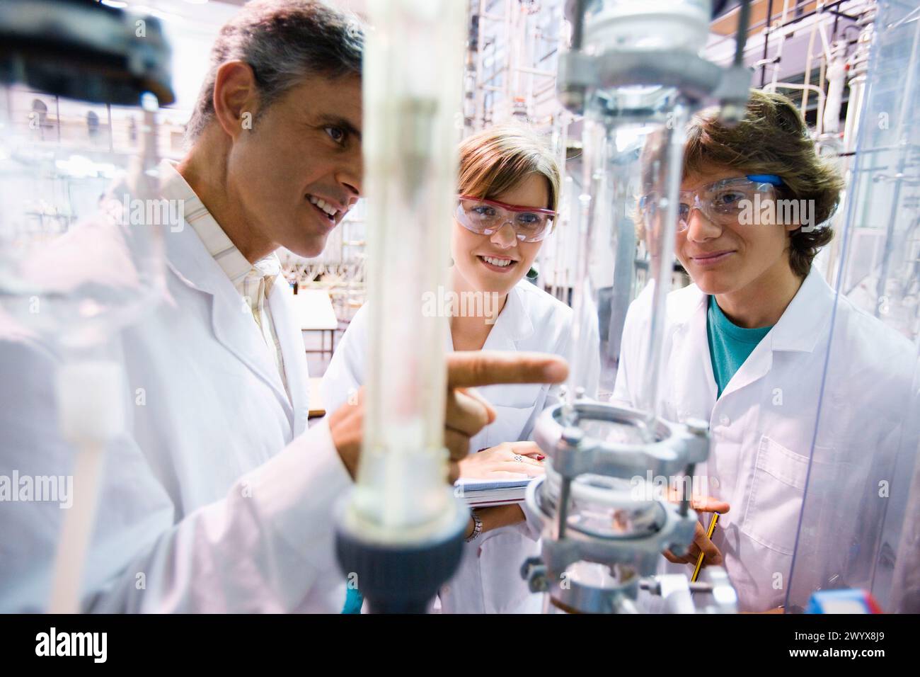 Escuela industrial hi-res stock photography and images - Alamy