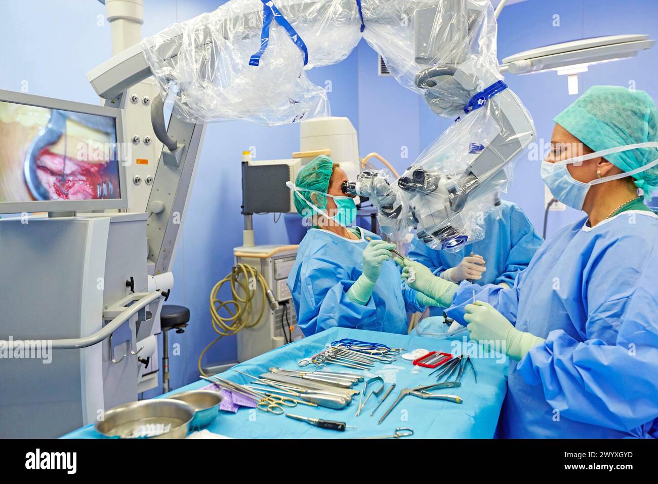 Plastic surgeon spain hi-res stock photography and images - Alamy