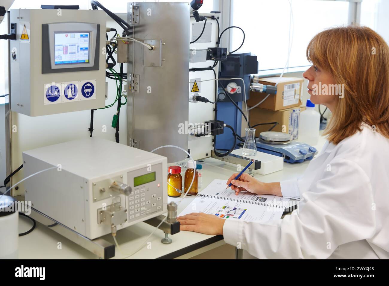 Unimicrocanal cylindrical microreactor hi-res stock photography and ...