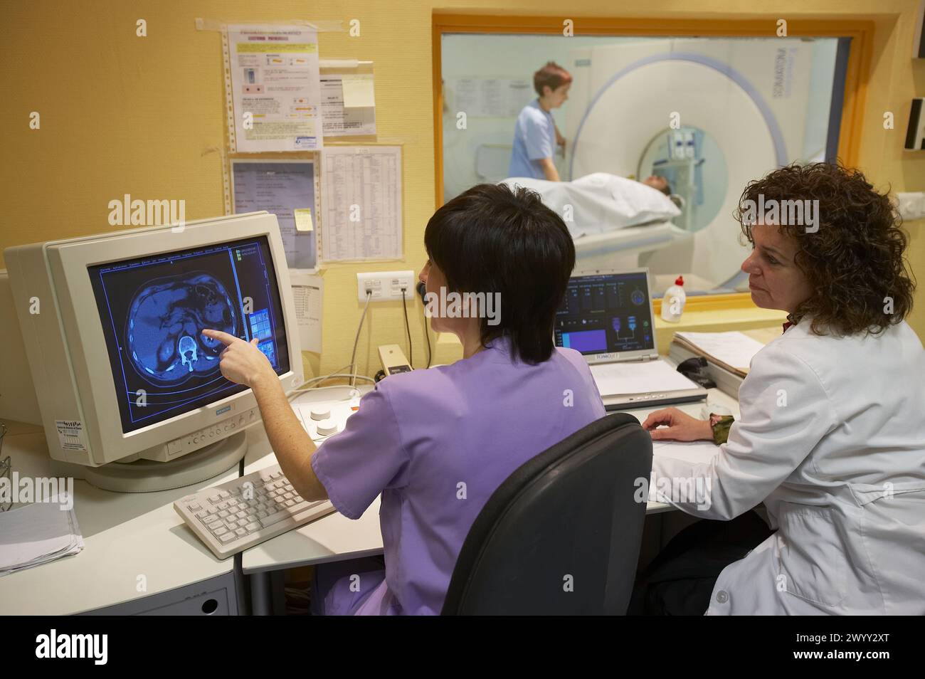 CAT (Computerized Axial Tomography) scan. Hospital de Zumarraga ...