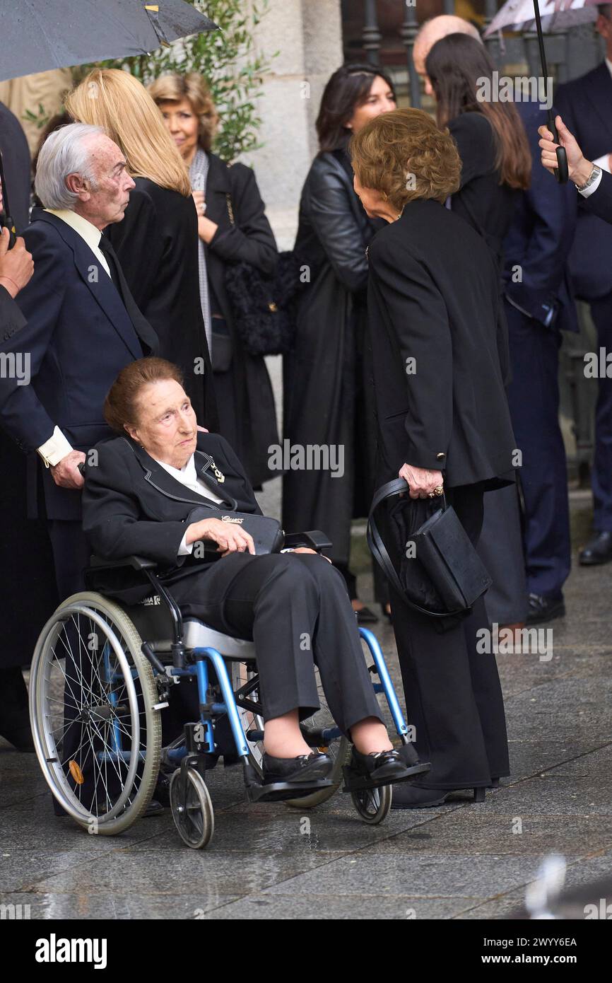 Madrid. Spain. 20240408,  The former Queen Sofia, Princess Cristina de Borbon, Carlos Zurita, Bruno Gomez-Acebo, Margarita de Borbon attends Mass Tribute For Fernando Gomez-Acebo in Madrid at Armed Forces Cathedral Church on April 8, 2024 in Madrid, Spain Stock Photo