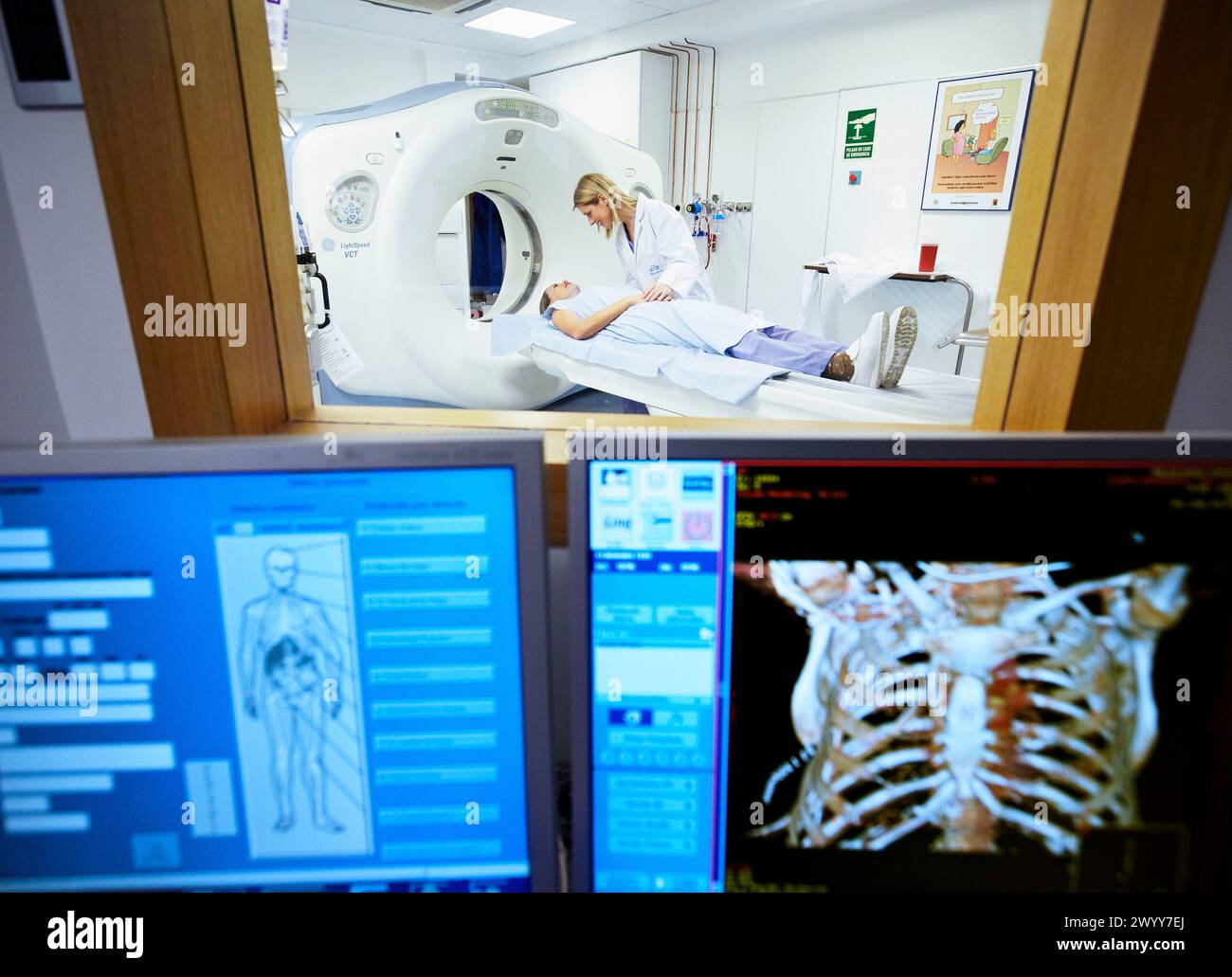 Rib computerized tomography hi-res stock photography and images - Alamy
