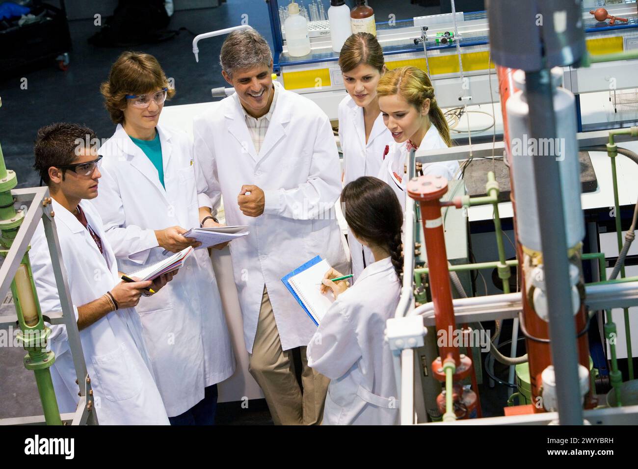 Escuela industrial hi-res stock photography and images - Alamy