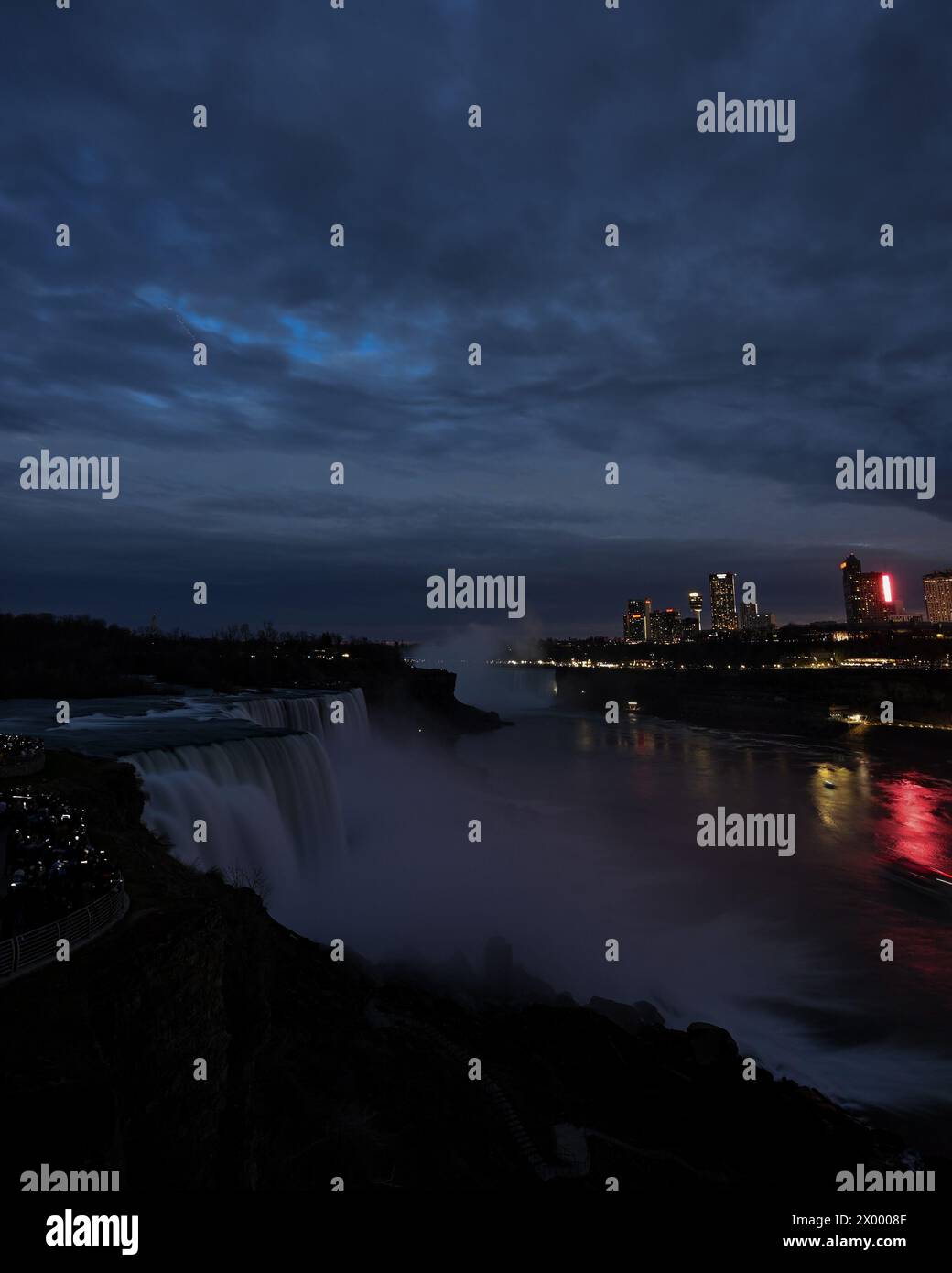 A total solar eclipse darkens the skies over the Niagara Falls State Park, New York on Monday, April 8, 2024. Photo by Joe Marino/UPI Credit: UPI/Alamy Live News Stock Photo