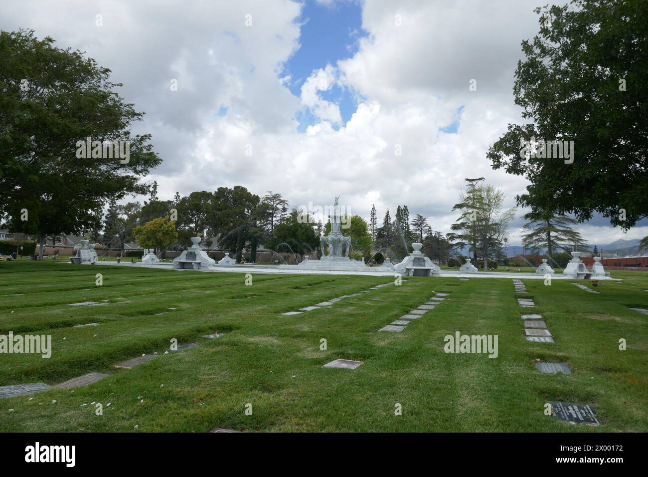 Pierce Brothers Valhalla Memorial Park