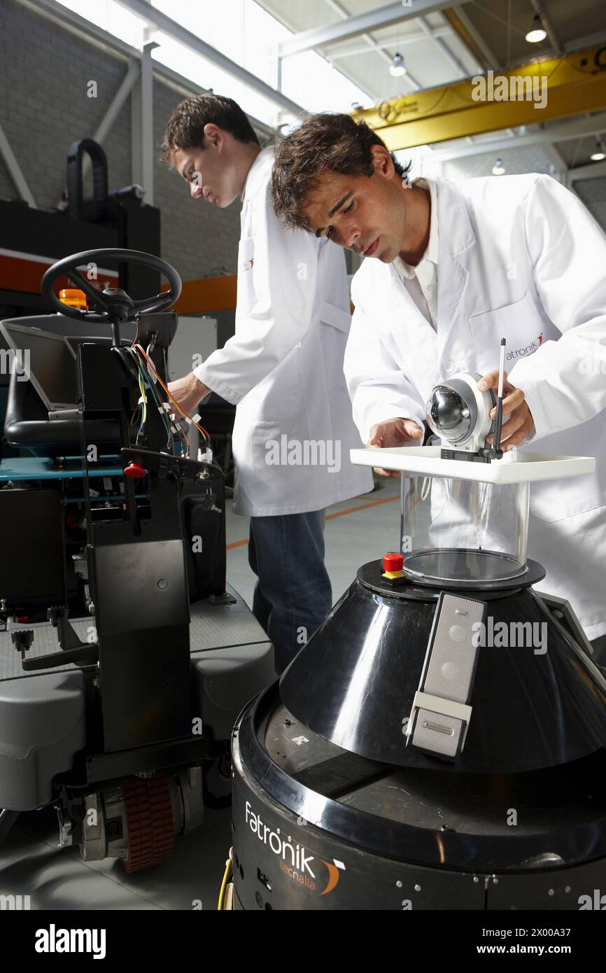 Mobile testing lab hi-res stock photography and images - Alamy