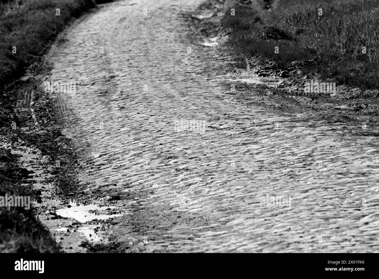 Rough Cycling Black And White Stock Photos Images Alamy rough-cycling-black-and-white-stock-photos-images-alamy