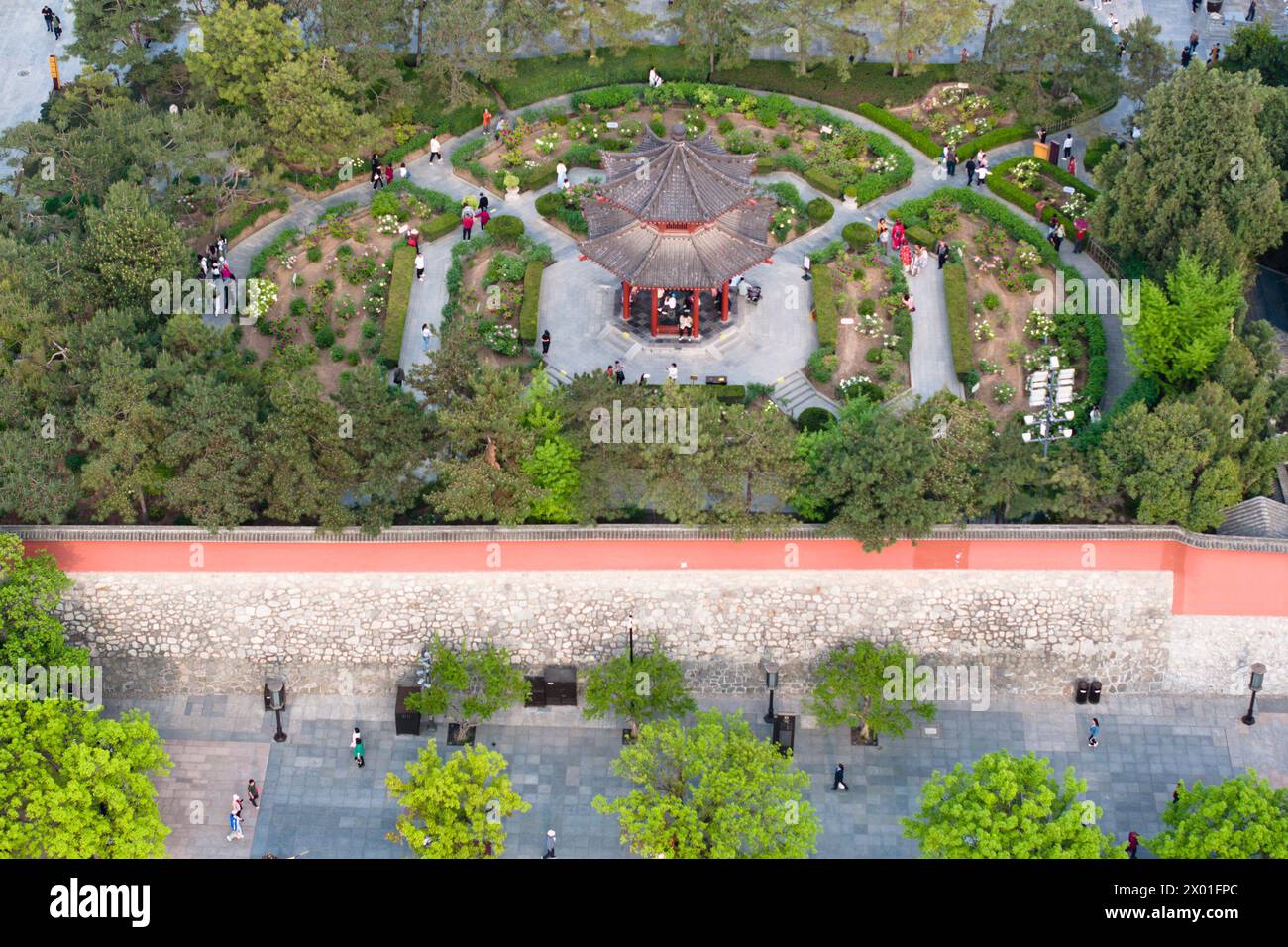 Xi'an. 8th Apr, 2024. An aerial drone photo taken on April 8, 2024 shows tourists visiting the Da Ci'en Temple in Xi'an, northwest China's Shaanxi Province. Credit: Shao Rui/Xinhua/Alamy Live News Stock Photo