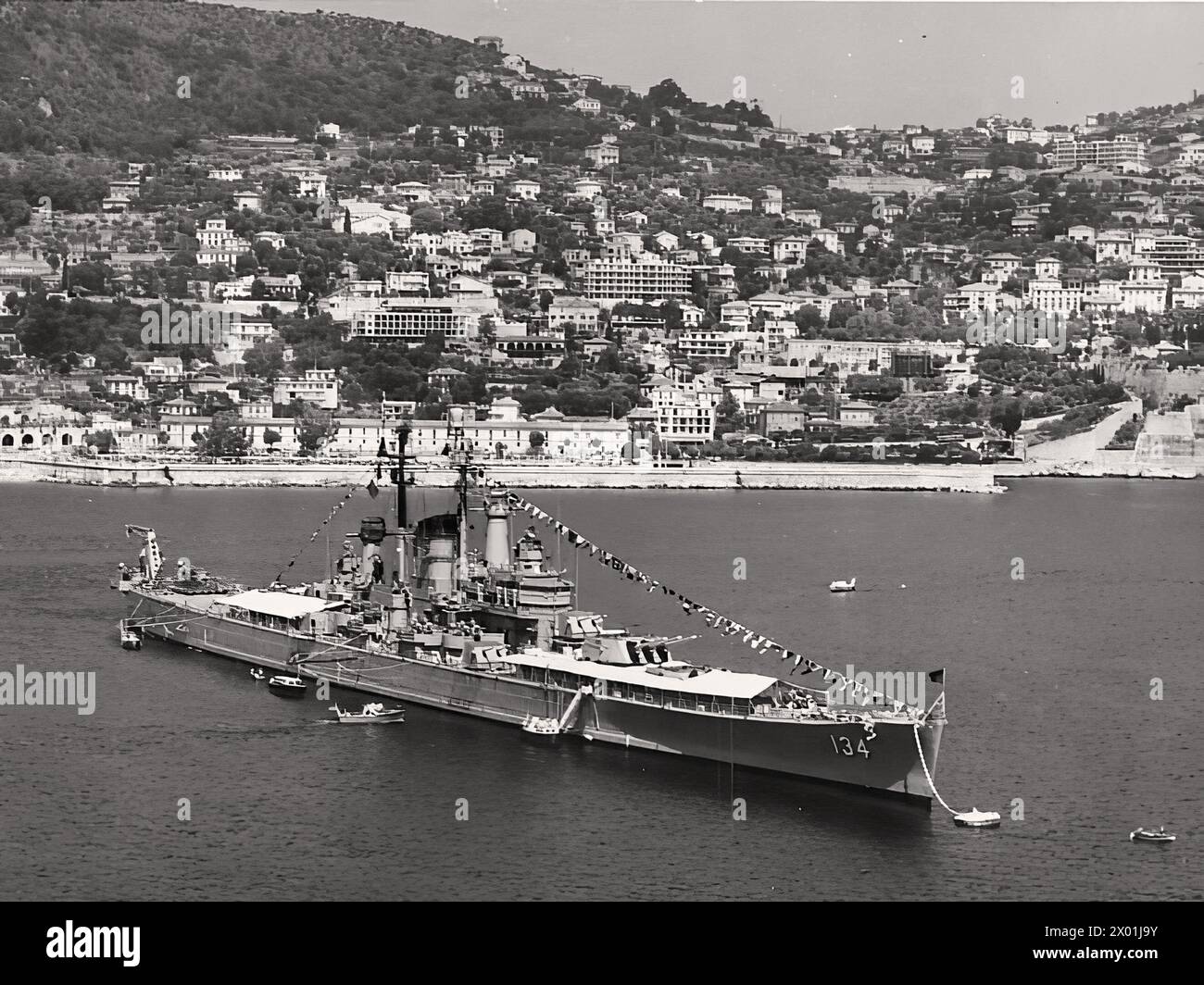 Uss des moines warship hi-res stock photography and images - Alamy