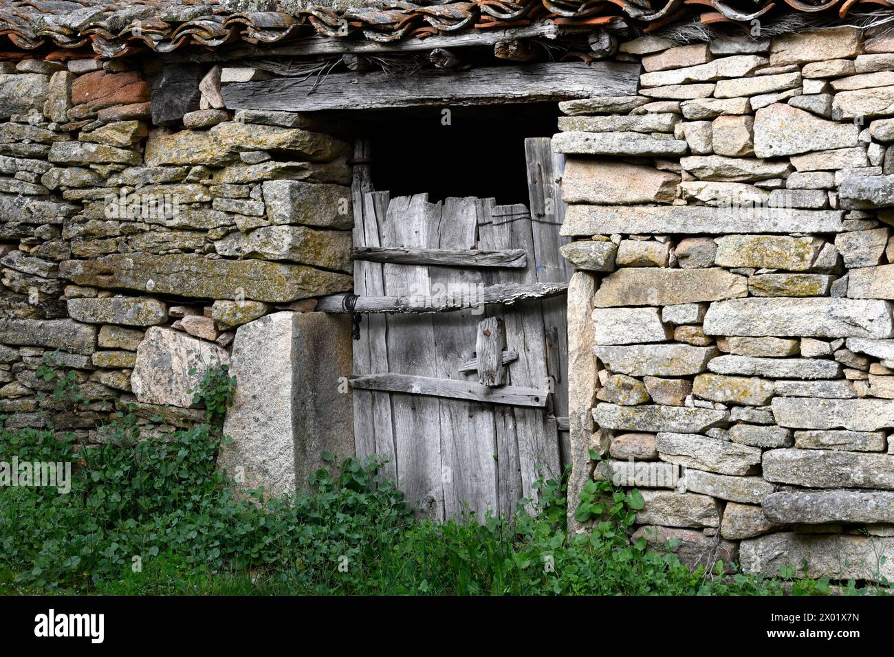 Fornillos de Fermoselle, Traditional architecture. Sayago, Arribes del Duero Natural Park, Zamora province, Castilla y Leon, Spain. Stock Photo