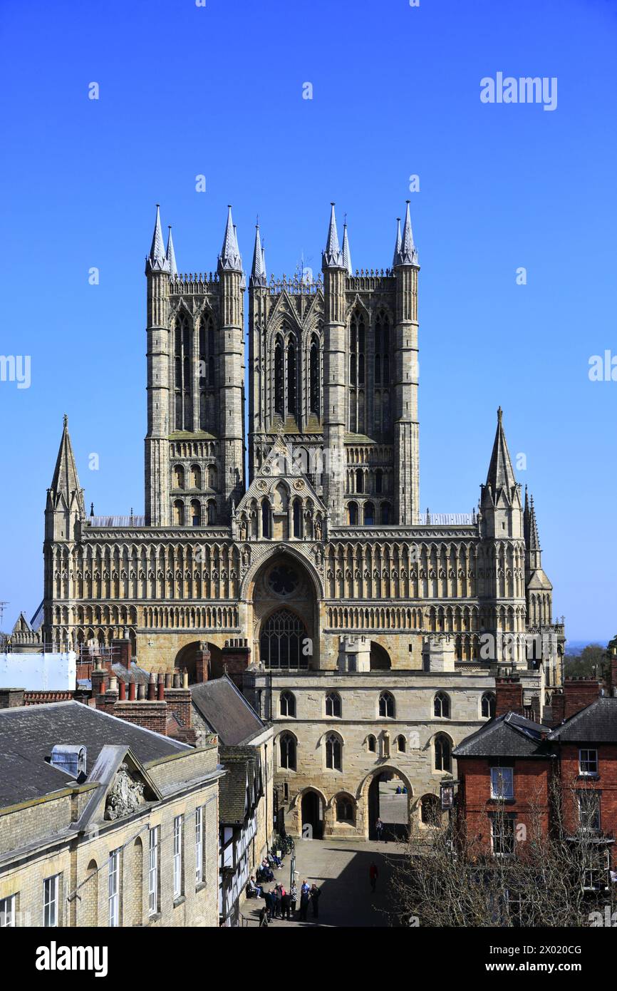 Spring colours over Lincoln cathedral, Lincoln City, Lincolnshire County, England, UK Stock Photo