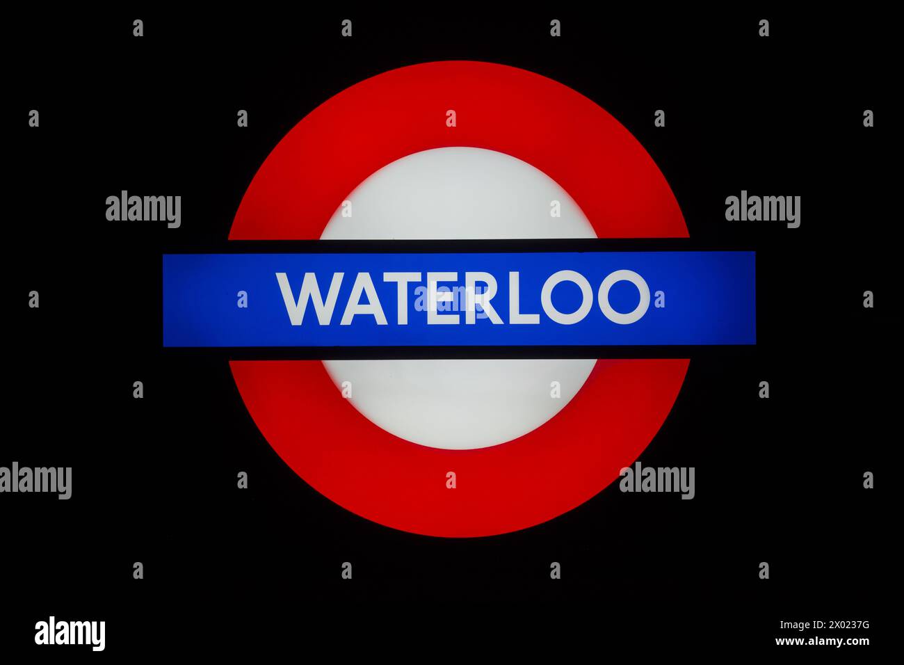 Illuminated Waterloo tube sign Stock Photo
