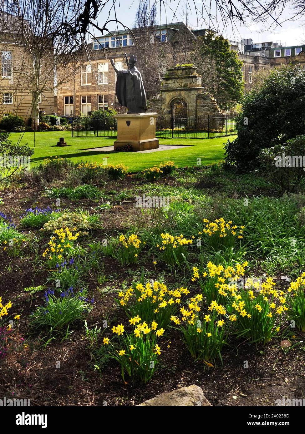 Spring flowers in St Marys College Quad St Andrews Fife Scotland Stock Photo
