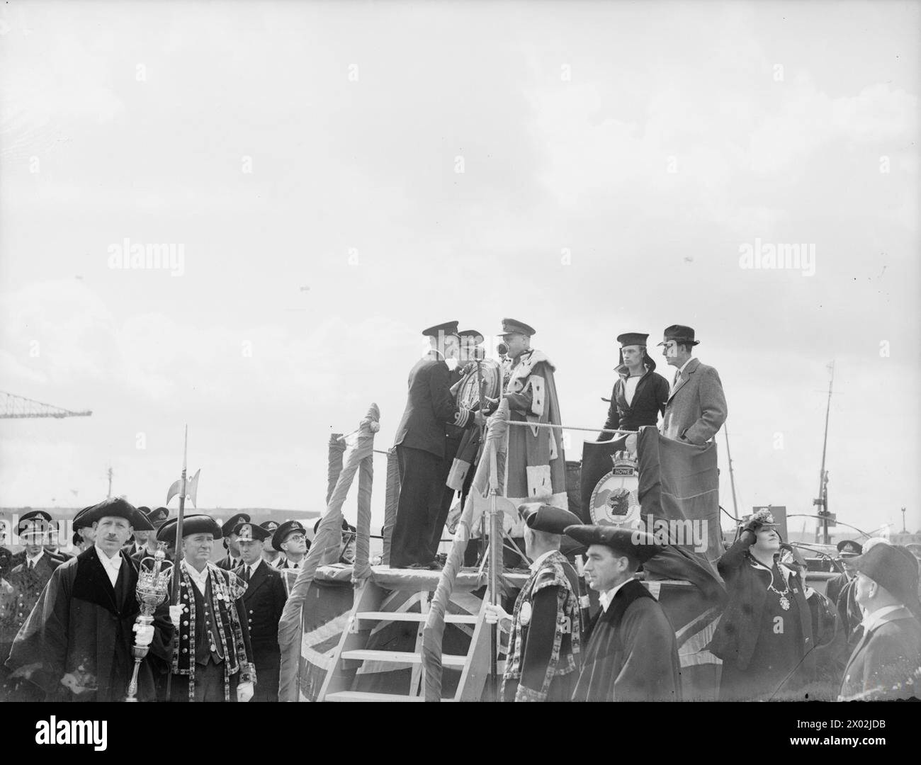 Hms edinburgh 1942 hi-res stock photography and images - Alamy