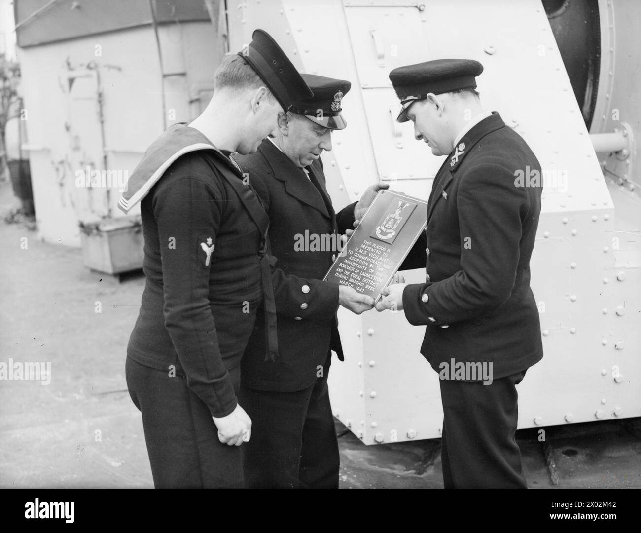 1942 Photo Officers on-board navy warship of Reich / Navire du Reich 1942 Photo Officers on-board navy warship of Reich / Navire du Reich
