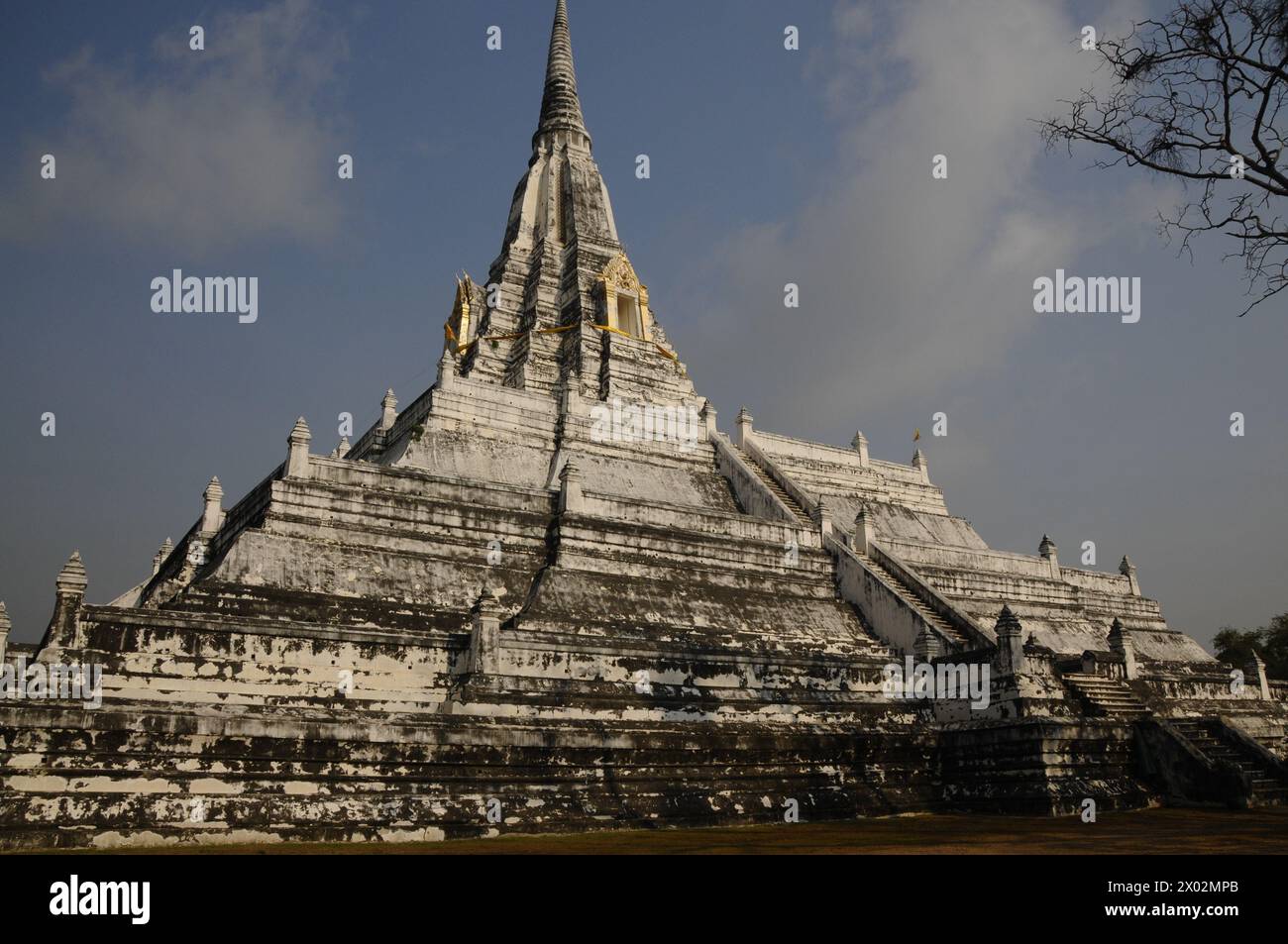 Wat Phukhao Thong, Buddhist temple in Ayutthaya, UNESCO World Heritage Site, Thailand, Southeast Asia, Asia Stock Photo