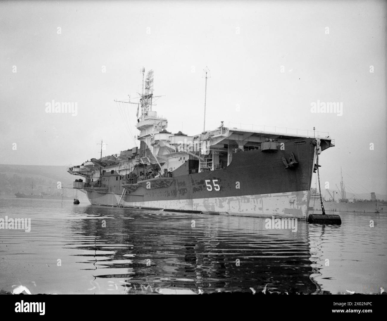 HMS SMITER, ESCORT CARRIER. 29 JULY 1944, GREENOCK. - A three quarter view looking on the port side from the stern Stock Photo